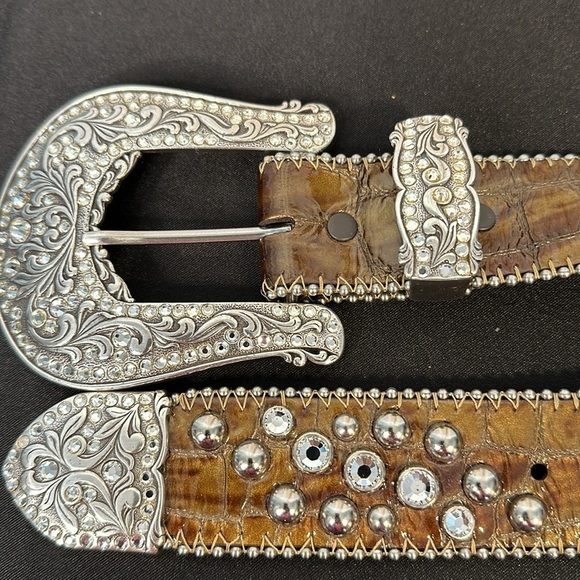Justin for 125 Years Copper Brown Studded Rhinestones Embellished Buckle Belt - Picture 2 of 7